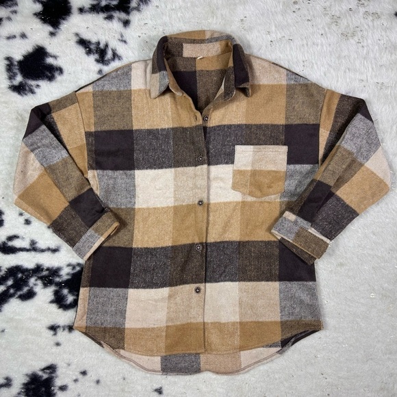 Tops - WOMEN'S Thick Brown Plaid Button Down Long sleeve Fall Flannel Shirt